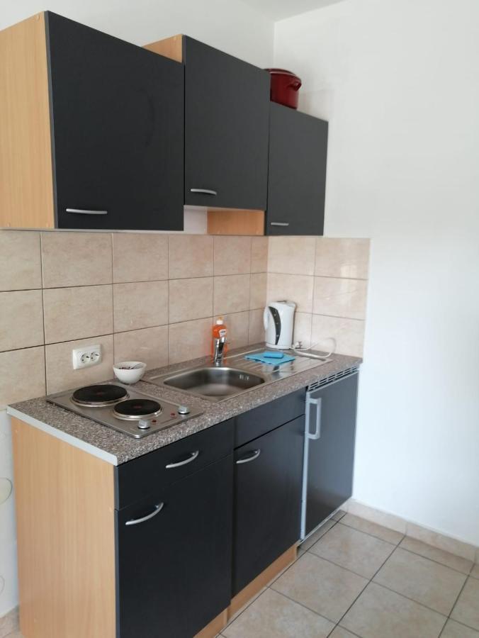 Apartmenthaus Beim Lkh Graz Exterior photo