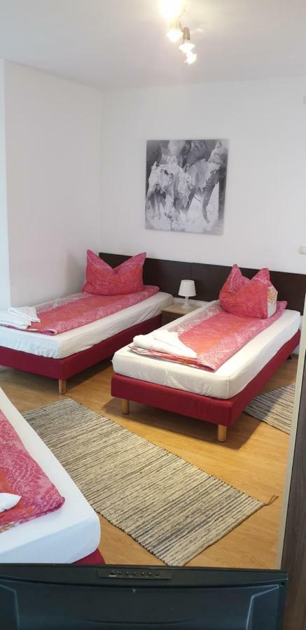 Apartmenthaus Beim Lkh Graz Exterior photo